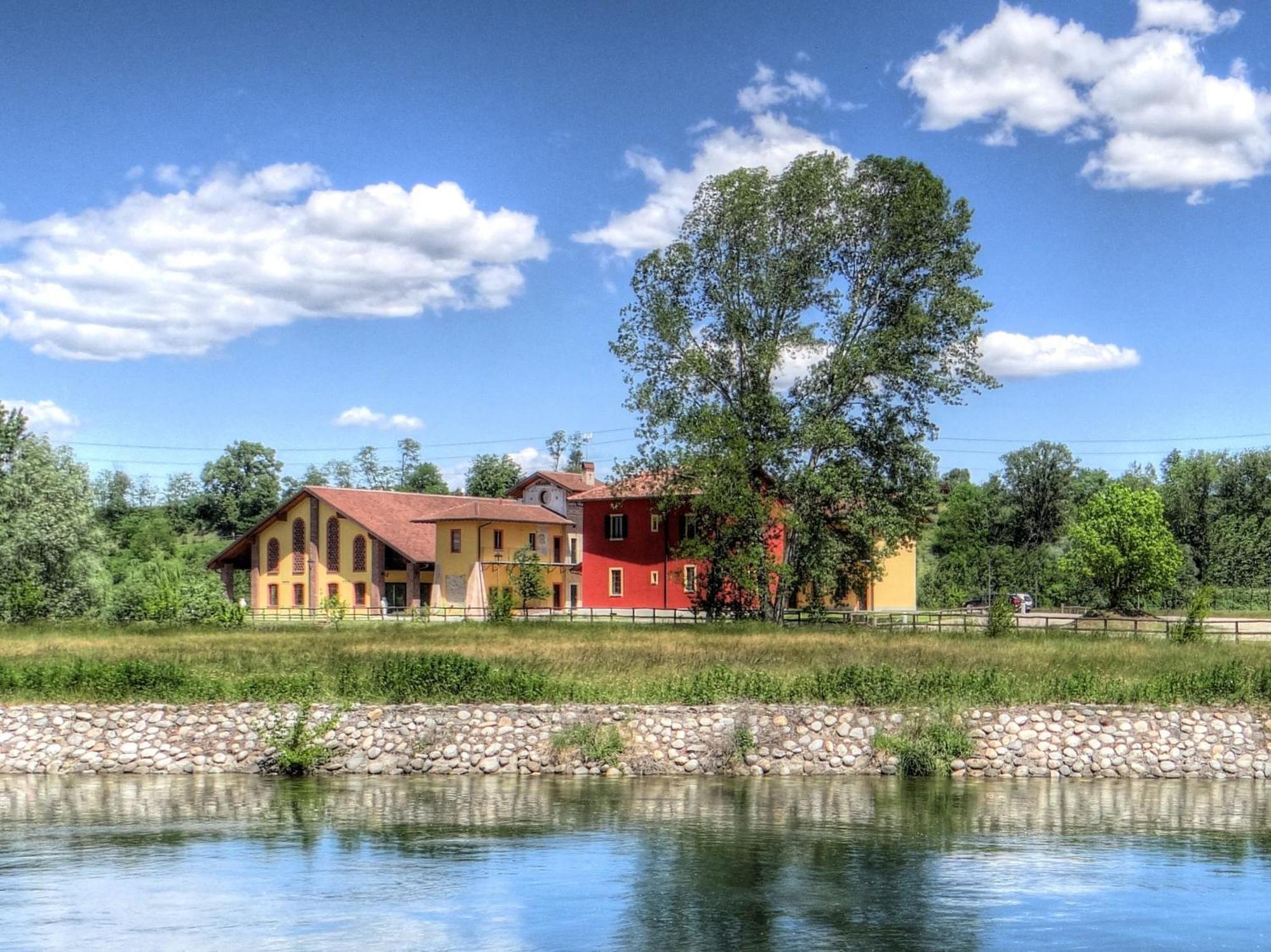 Agriturismo La Galizia Cuggiono Buitenkant foto